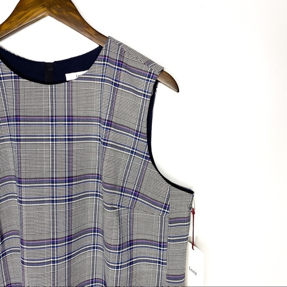 Lewit Sleeveless Plaid Shell - Picture 3 of 7